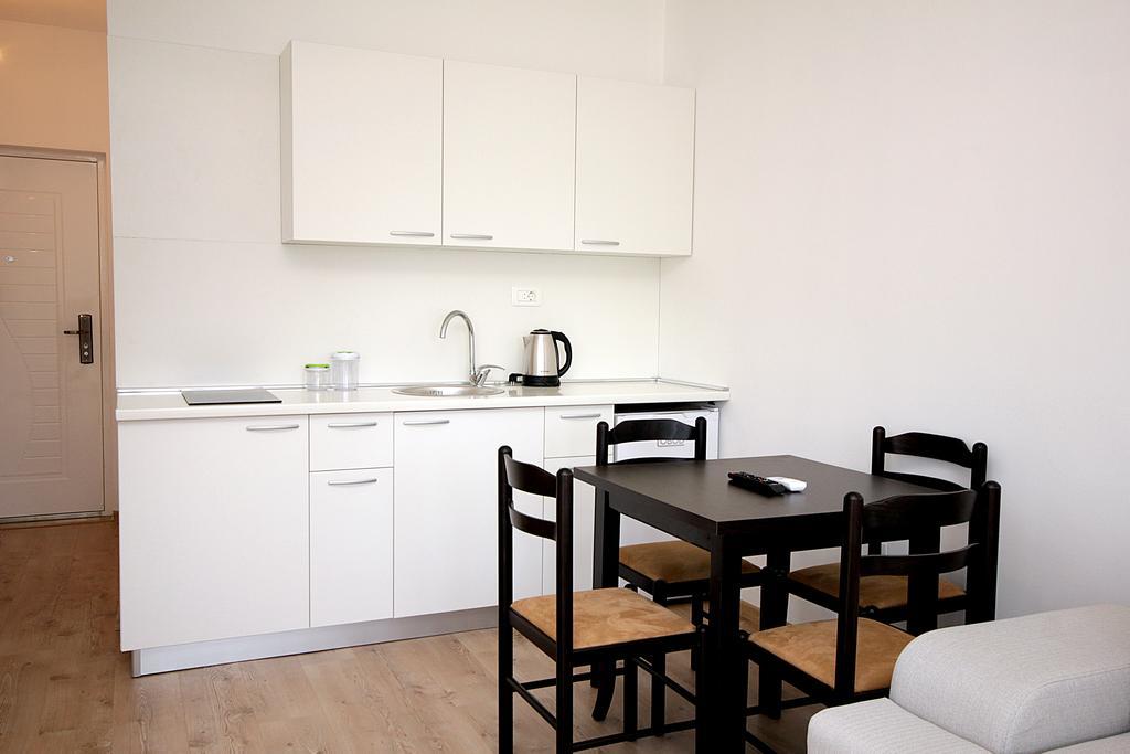 Begovic Apartment *