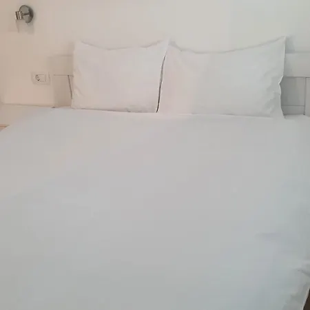 Apartmani Begovic Бар Экстерьер фото