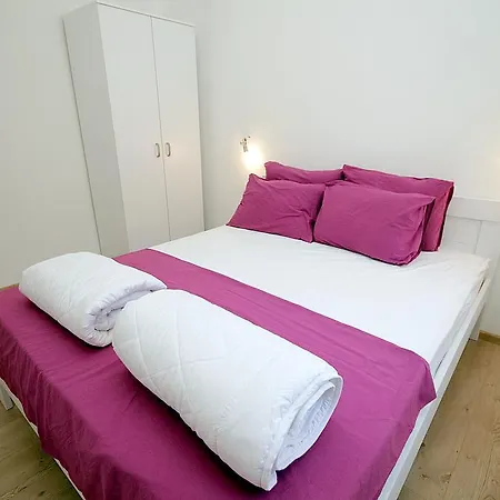 Apartmani Begovic Бар Экстерьер фото